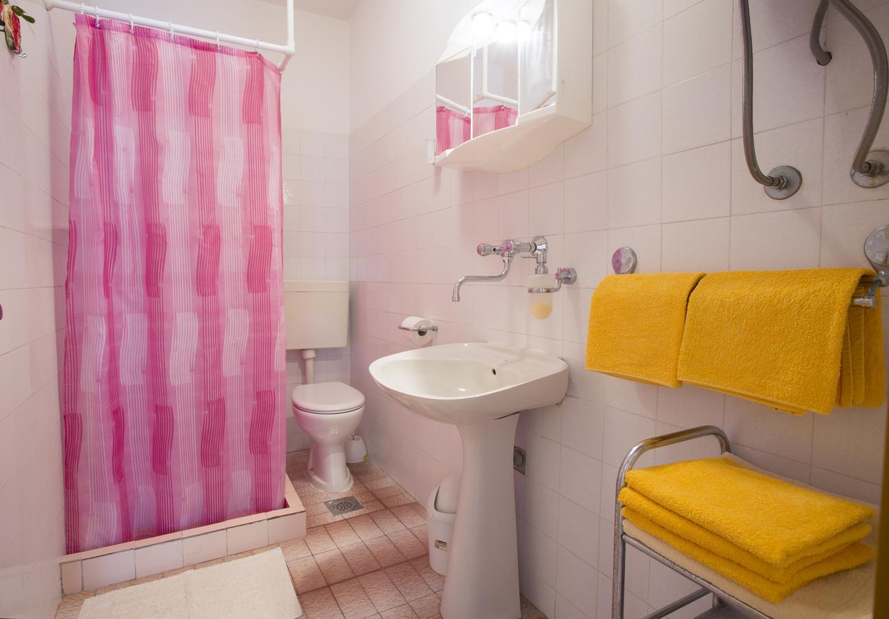 Apartmani Luna Hvar Town Eksteriør billede