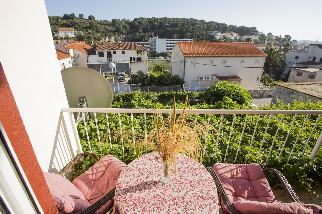 Apartmani Luna Hvar Town Eksteriør billede