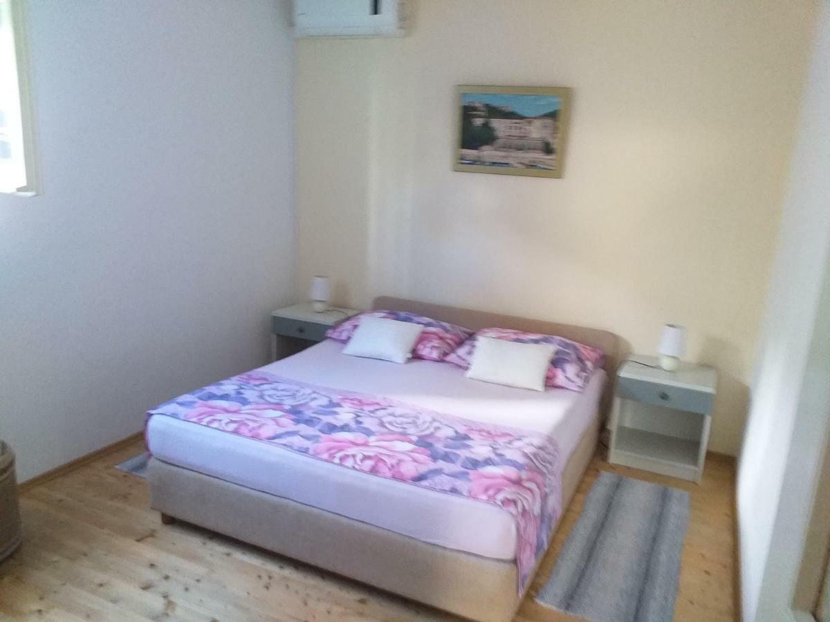 Apartmani Luna Hvar Town Eksteriør billede
