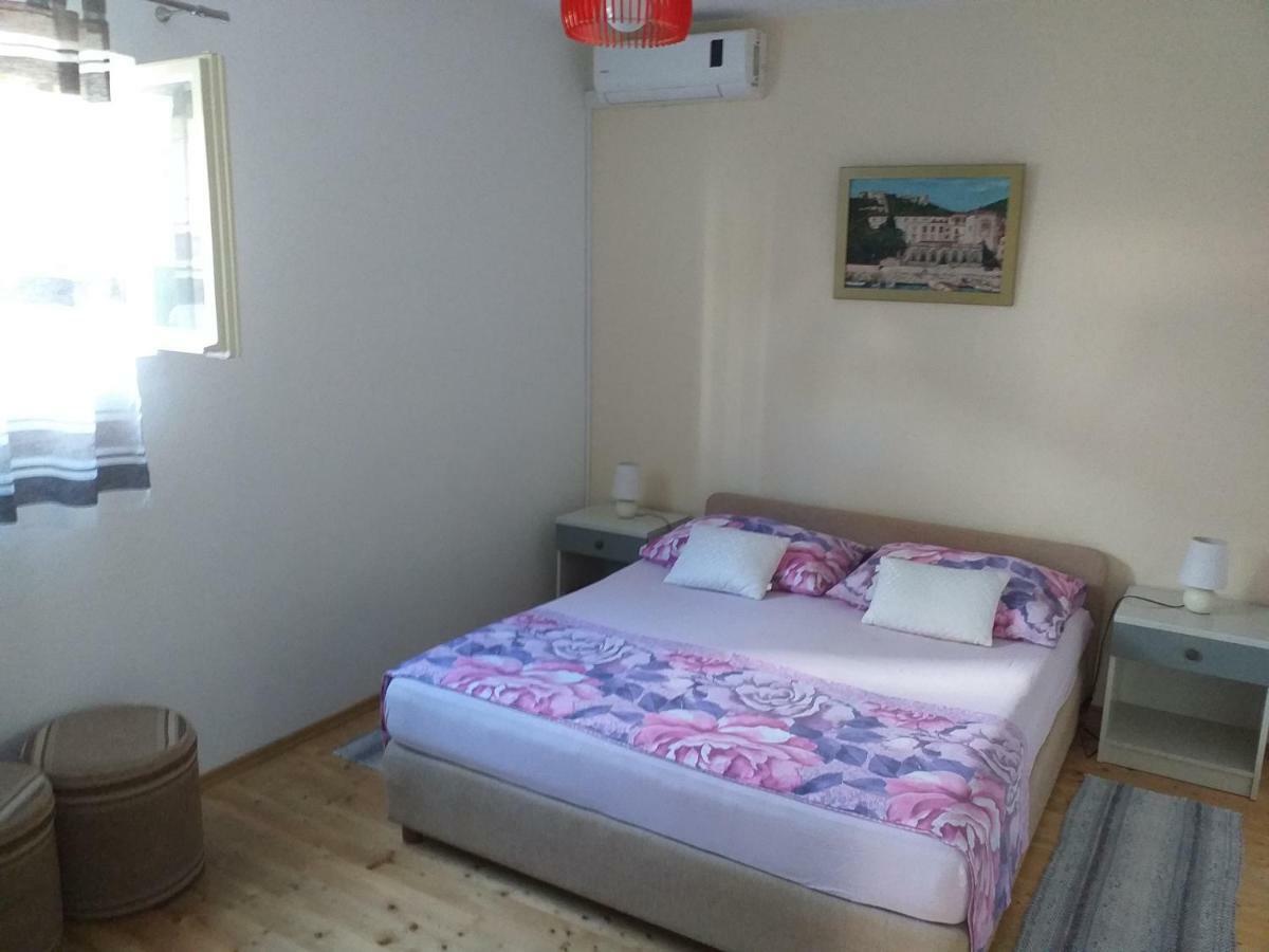Apartmani Luna Hvar Town Eksteriør billede